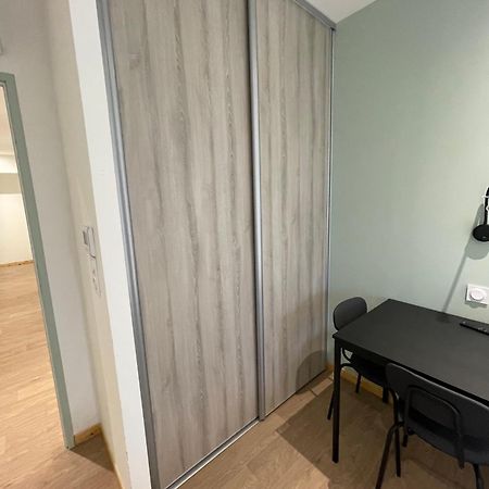 Le Salvador - Appart'Hotel De 18M2 A 44M2 La Talaudiere Экстерьер фото