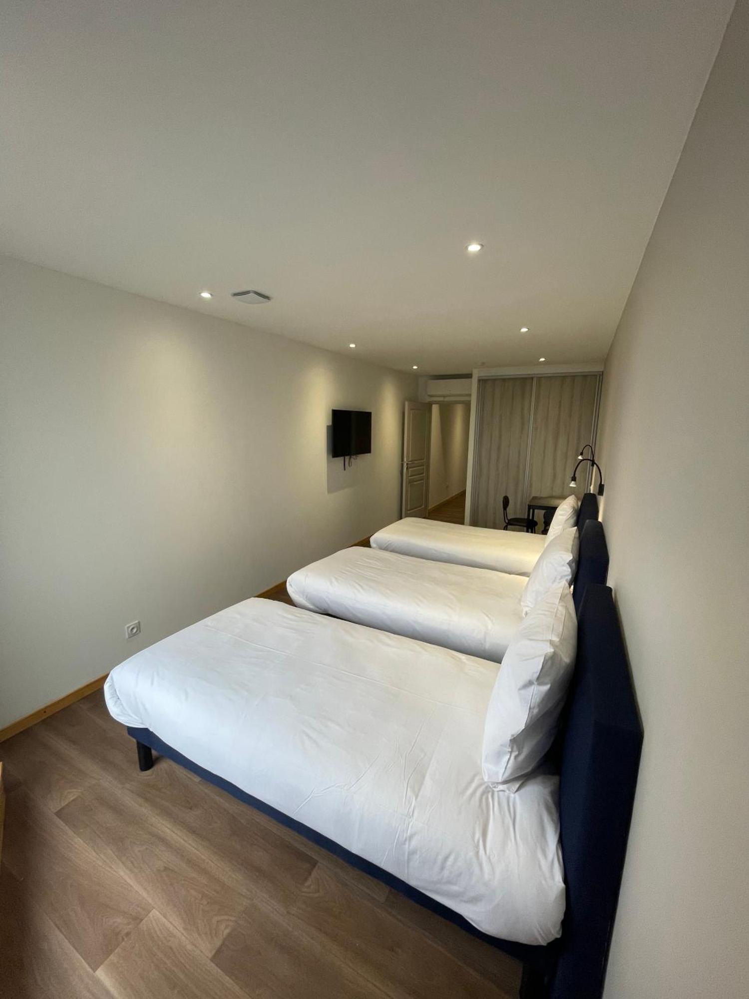 Le Salvador - Appart'Hotel De 18M2 A 44M2 La Talaudiere Экстерьер фото