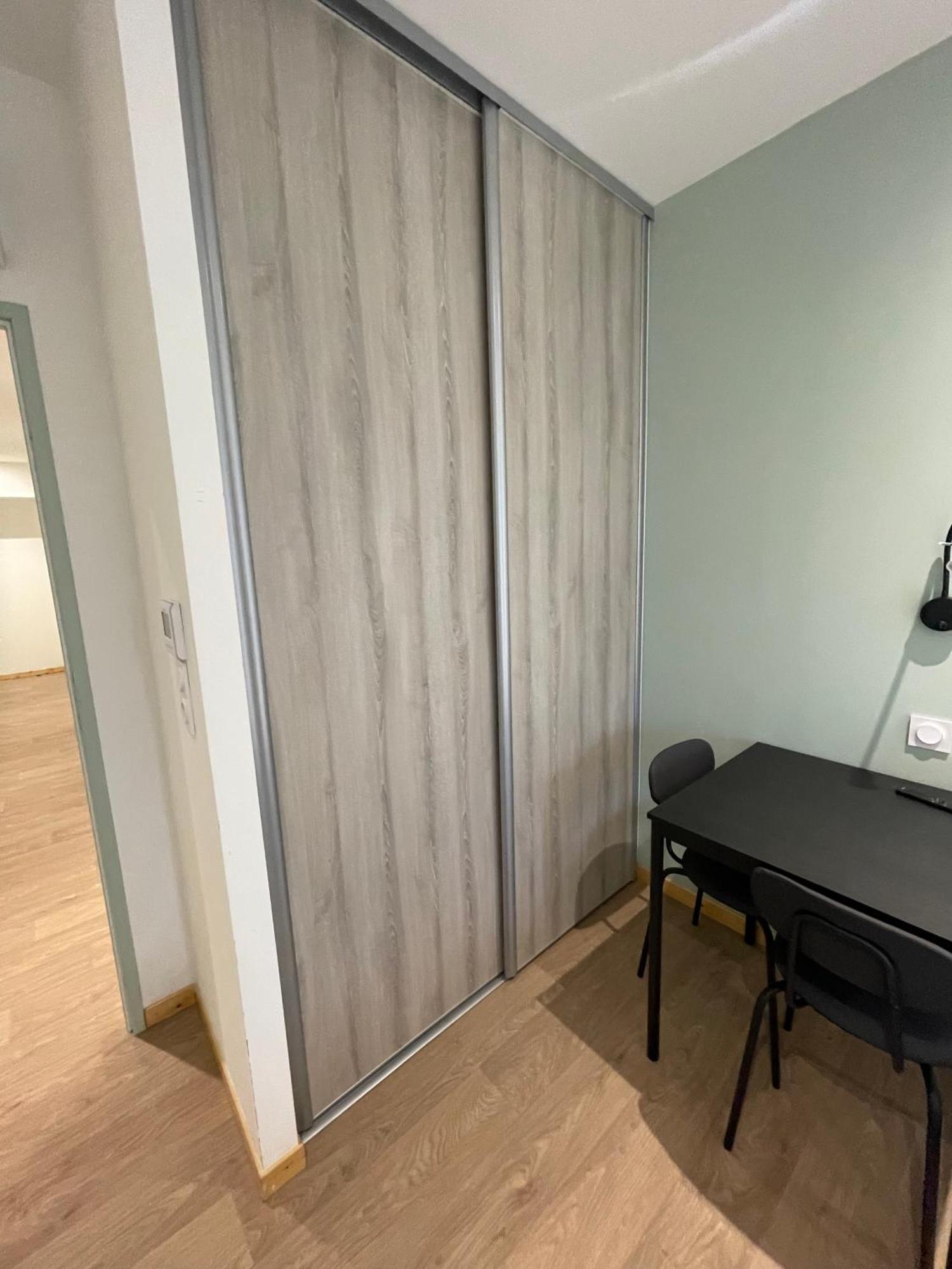 Le Salvador - Appart'Hotel De 18M2 A 44M2 La Talaudiere Экстерьер фото